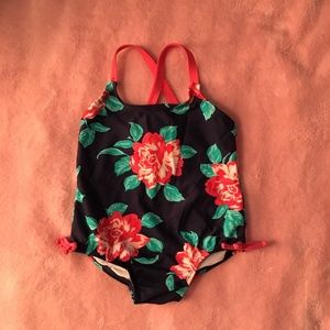 kids swim suite